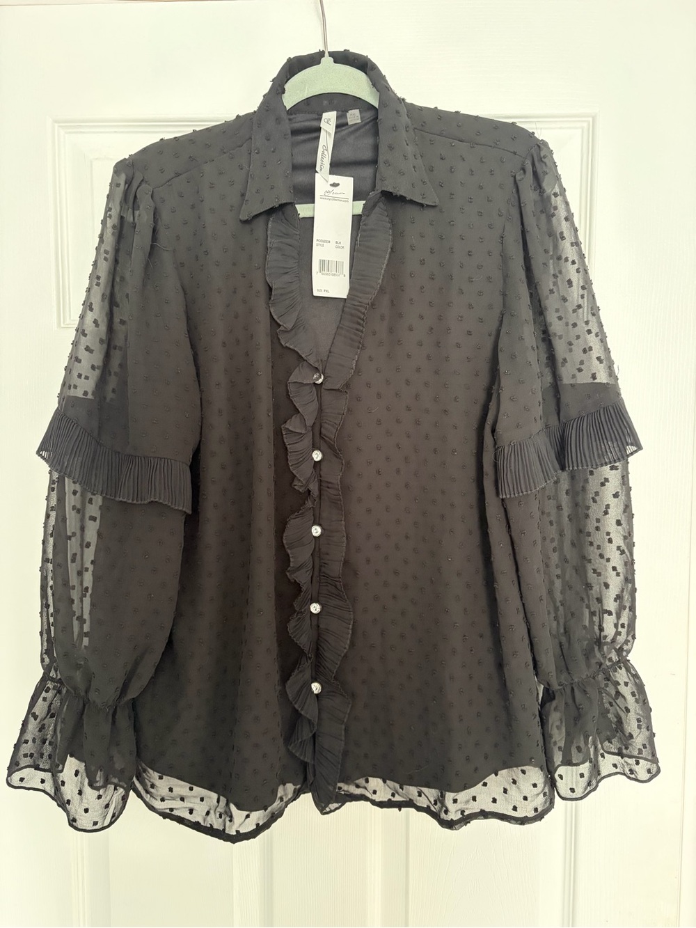 NWT NY Collection Swiss Dot Button Down Blouse